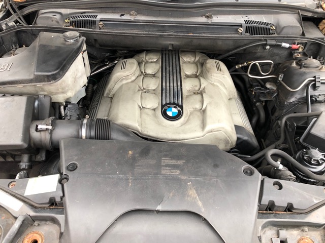 Prodám motor z BMW X5 e53 4,8is N62B48A, najeto 170tis km